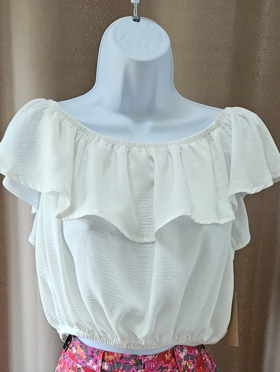 Rokoko By Dazz Tops - NWT Rokoko Off‑Shoulder Smocked Blouse